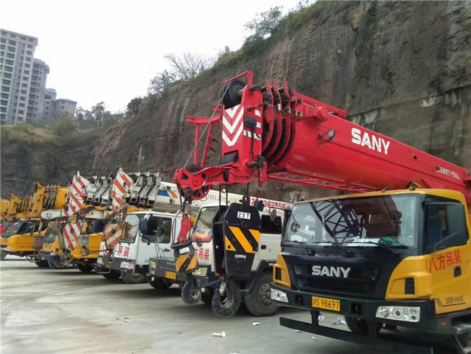 闽清县吊车出租按什么计费？台班费、单次费、里程费怎么算？