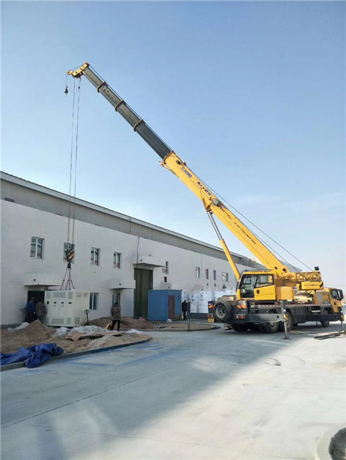 闽清县“超载就喊停”—— 吊车的 “重量保镖” 技术